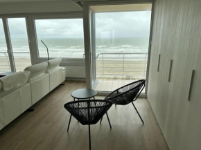 Seaview and Sun@Nieuwpoort